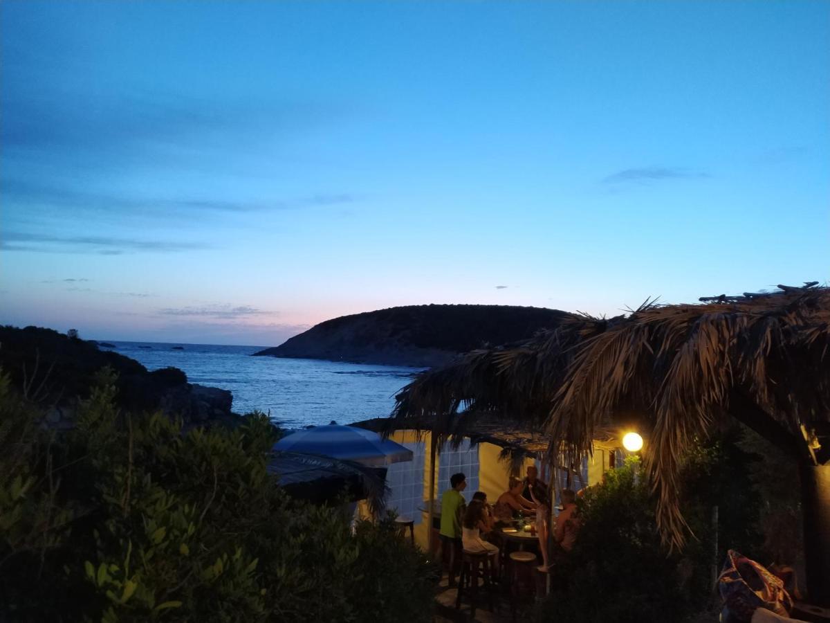 Domus Antiga Appartamenti San Giovanni Suèrgiu Buitenkant foto