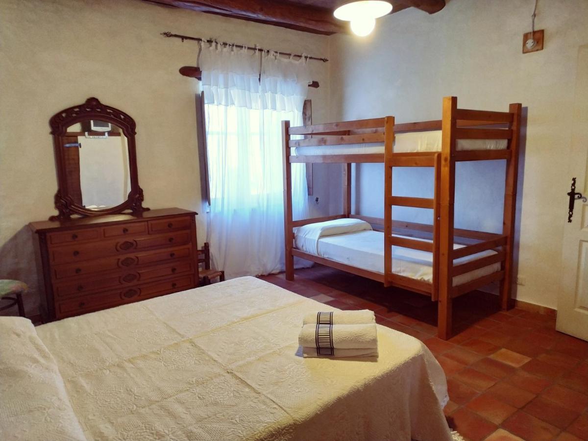Domus Antiga Appartamenti San Giovanni Suèrgiu Buitenkant foto